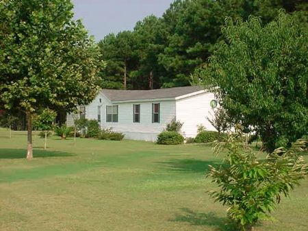 31ac.with Home and Hayfields : Opp/elba Alabama : Coffee County : Alabama