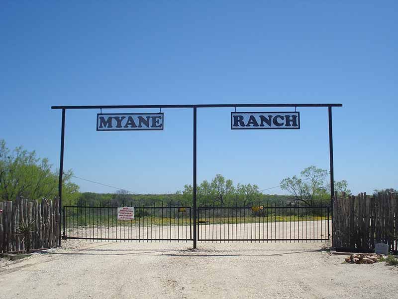 Three Mile Ranch : Uvalde La Pryor : Zavala County : Texas