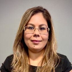 Erika Reyes @ Lynk Capital Inc