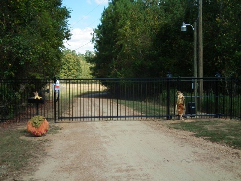 Stinson Creek : Columbus : Lowndes County : Mississippi