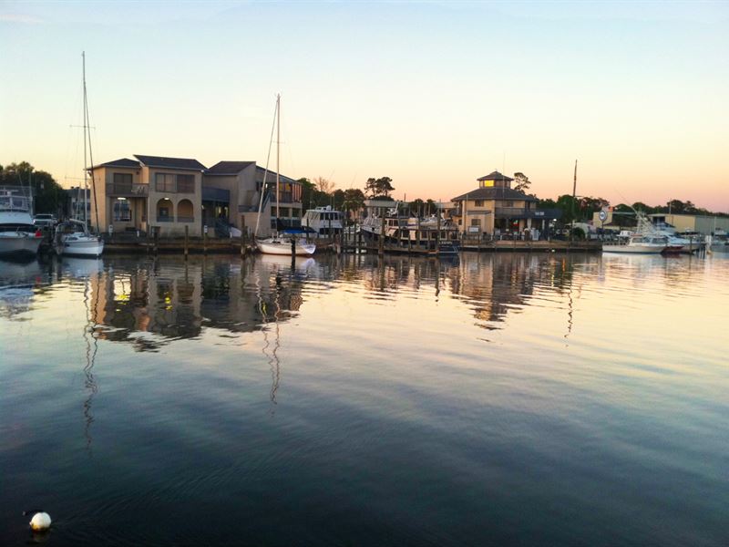 Moorings Marina Of Carrabelle : Carrabelle : Franklin County : Florida