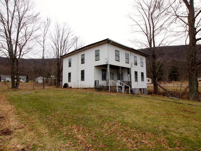 87+/ Acres Land, Home, Bank Barn, Farm Auction in Pennsylvania