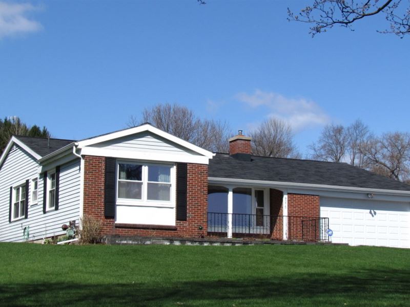 27 Acres House Barn Cortland Ny Farm for Sale in Cortlandville