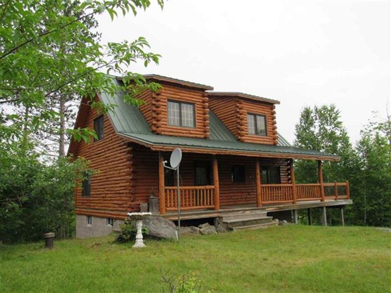 8470 Woods Rd / Trail 5, 1103158 : Champion : Marquette County : Michigan