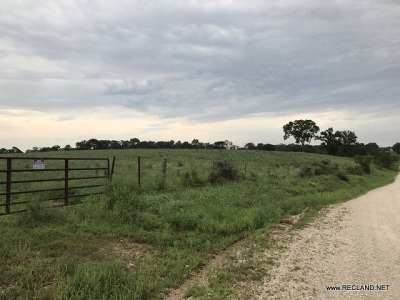 20 Ac - Pasture for Home Site - Pri : Camdenton : Camden County : Missouri