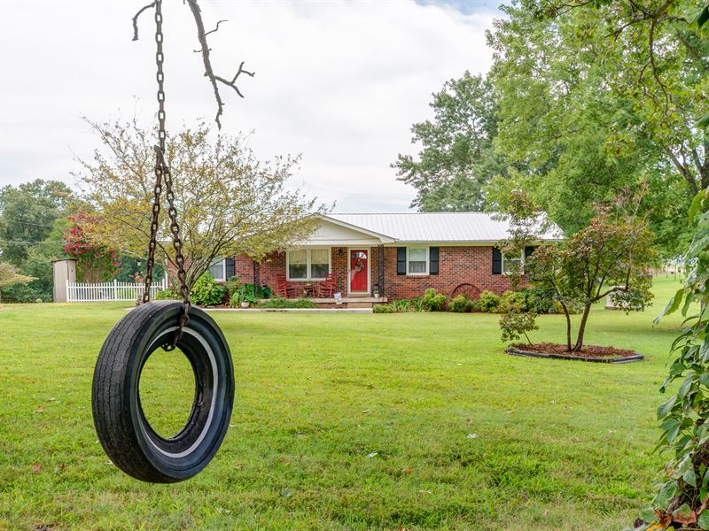 Great Small Farm With Pond Farm for Sale in Spring Hill, Maury County