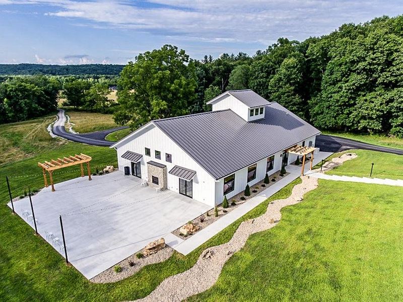 Wedding Venue, Vacation Rental, 119 : Bloomington : Brown County : Indiana
