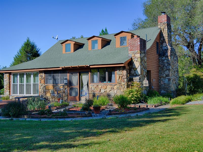 1870'S Oakmont, Farm for Sale in Virginia, 136125 FARMFLIP