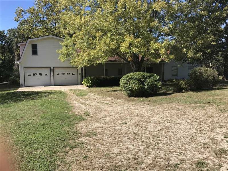 4000 sq ft Custom Built Home on 28, Farm for Sale in Missouri, 136595