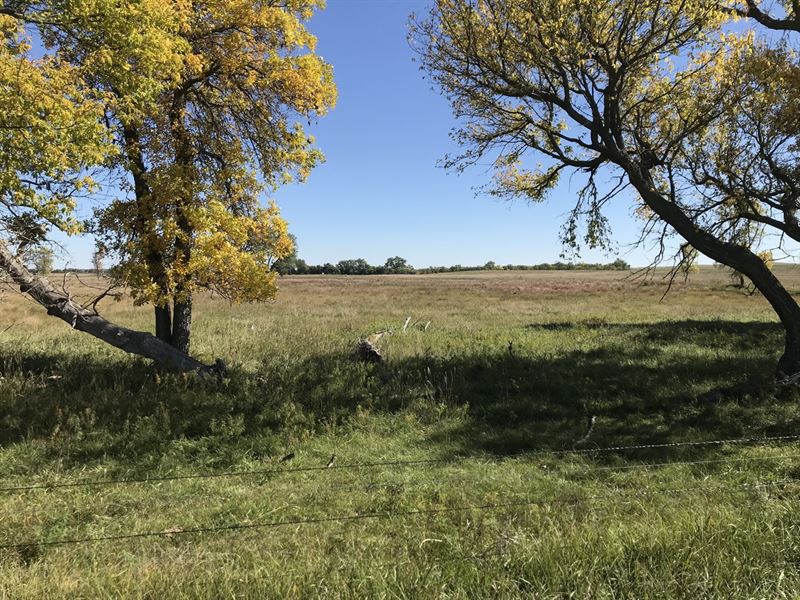 Outstanding Ranch & Farm Property Farm for Sale in Mound City