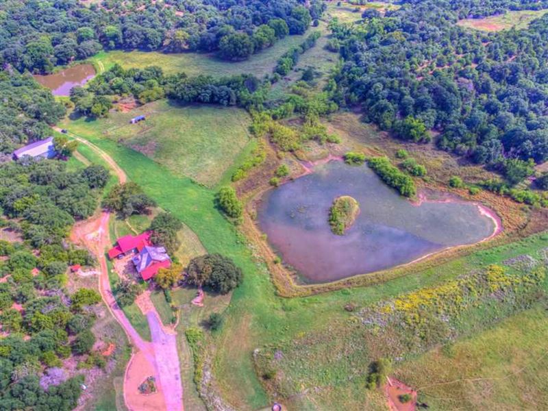 Bed and Breakfast-Hunting / Fishing : Lookeba : Caddo County : Oklahoma