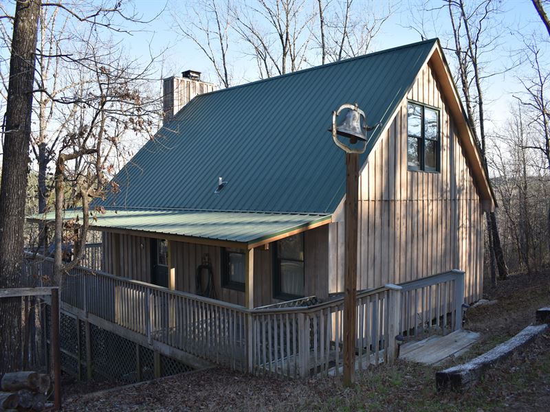 Cabin On Lake Sinclair, Farm for Sale in 144724 FARMFLIP
