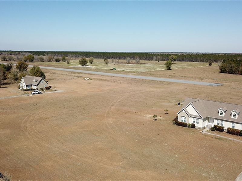 Ft. Atkinson Airpark & Ranch, Farm for Sale in Florida, 146647 FARMFLIP