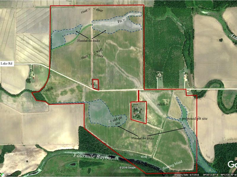 Rice Farm with Duck Hunting : Marks : Quitman County : Mississippi