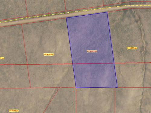 Rural Cowboy Off-Grid Farm Land : San Luis : Costilla County : Colorado