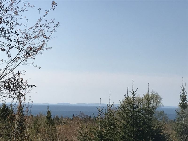 Gay-Lac LA Belle Road, The Lookout : Gay : Keweenaw County : Michigan