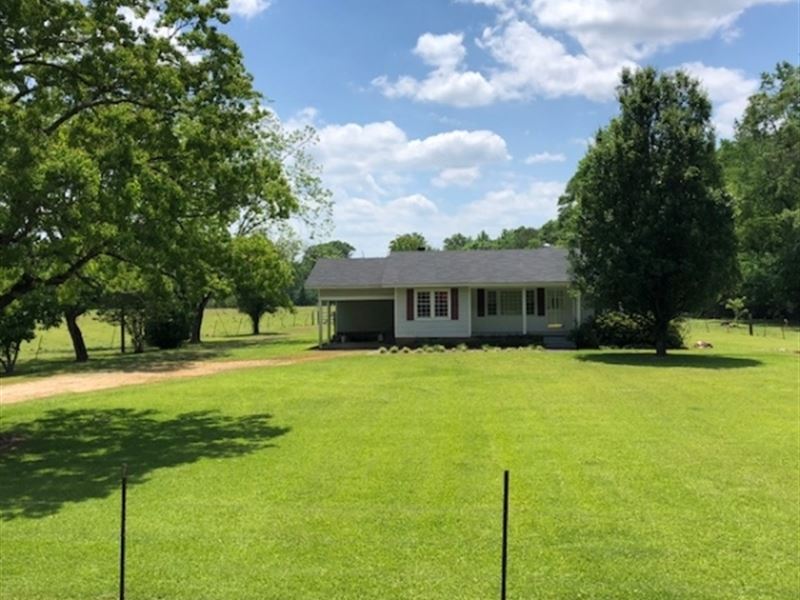 Home And 96 Acres On The Pearl Rive Farm for Sale in Harrisville