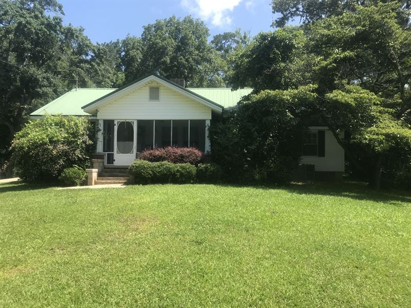 Farm House, Barn On 12.73+/ Acres, Farm for Sale in Alabama, 154849