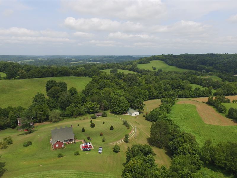 Home Overlooking 66 Scenic Acres Farm for Sale in Hampshire, Maury County, Tennessee 156514