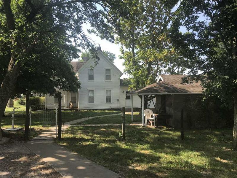 Beautiful Historic Farm, Ranch an : Redfield : Bourbon County : Kansas