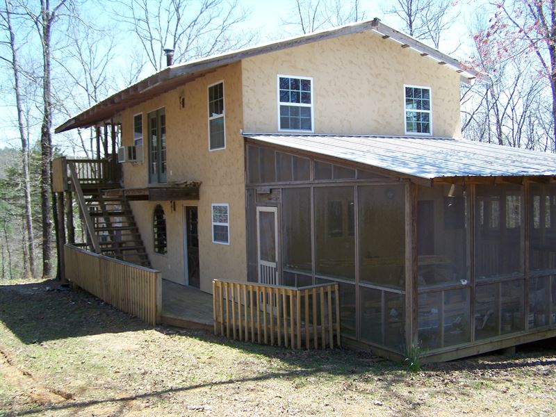 Country Retreat on 10 Acres : Clinton : Van Buren County : Arkansas