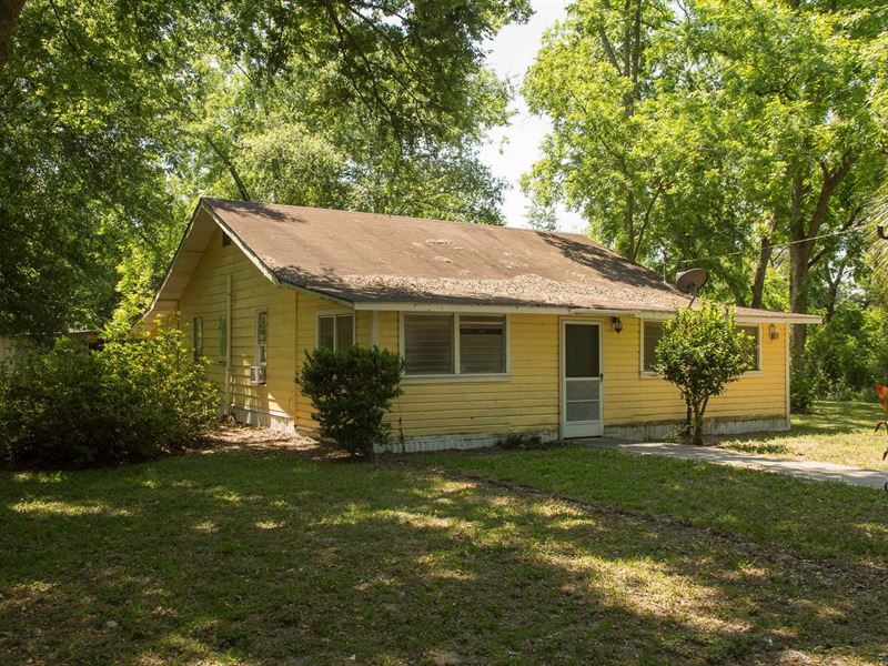 Old North Florida Home Beautiful Farm for Sale in Live Oak, Suwannee