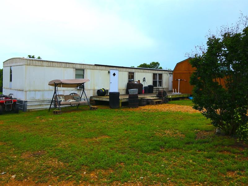 Country Home Acreage Thayer, Farm for Sale in Missouri, 164598 FARMFLIP