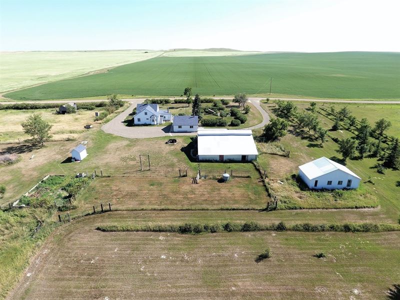Montana Hobby Farm, Home, Barn : Bloomfield : Dawson County : Montana