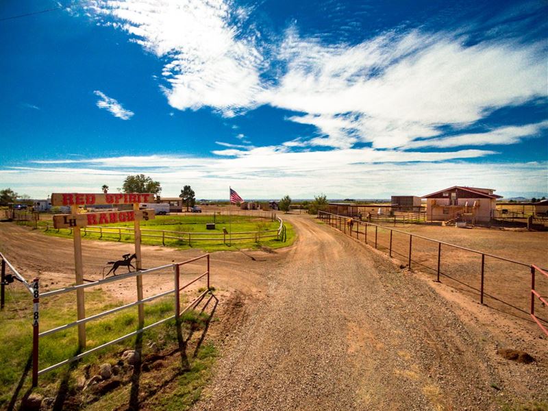 Southern NM Horse Property : Tularosa : Otero County : New Mexico
