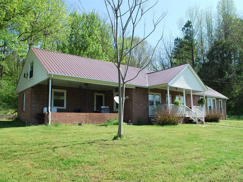 6+ Acre Mini Farm, 2800 SQ FT Home Farm for Sale in Centerville