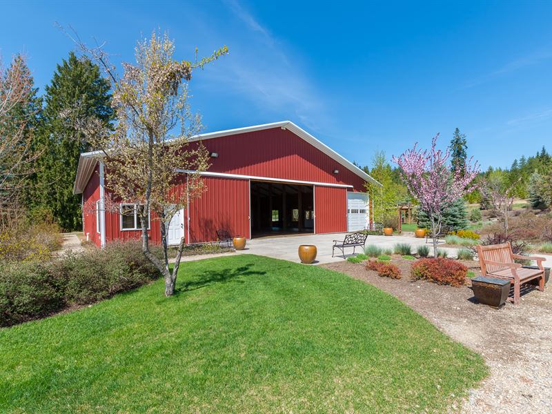 Christmas Tree Farm & Event Center : Elk : Pend Oreille County : Washington