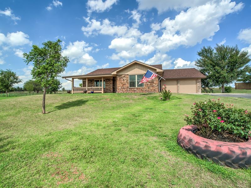 Country Home Acreage, Custer Farm for Sale in Foss, Custer County