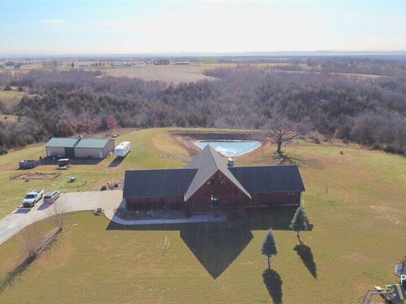 Madison County Iowa Log Home 47, Farm for Sale in Iowa, 174366 FARMFLIP