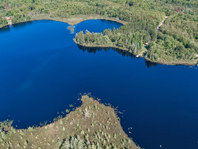 36 Acres, On Water & Great House, Farm for Sale in Wisconsin, 175756