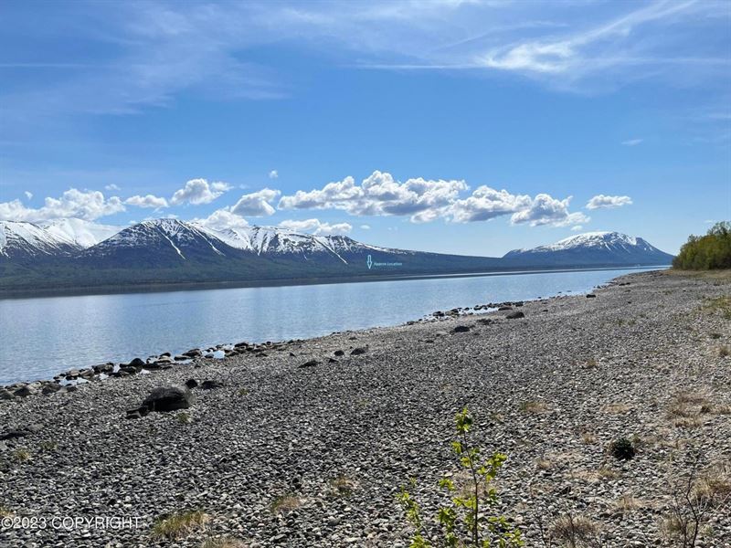 9.99 Acres Of Lakefront On Lake Cla : Iliamna : Lake And Peninsula Borough : Alaska