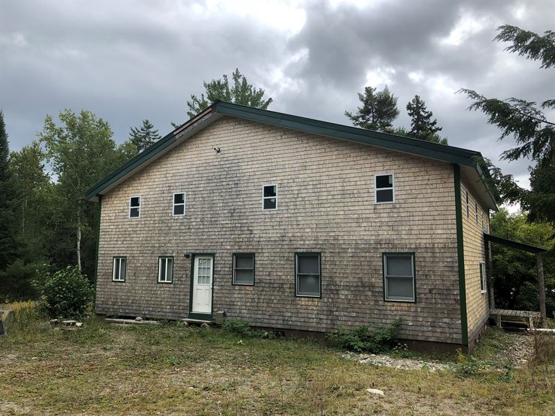 Off-Grid Lakefront Camp, Lakeville : Lakeville : Penobscot County : Maine