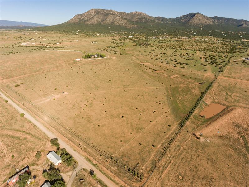 Santa Fe County NM Ranch Land : Edgewood : Santa Fe County : New Mexico