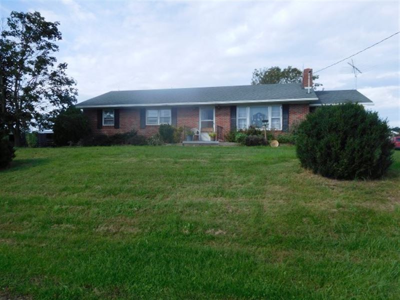 Home For Sale in Augusta, WV Farm for Sale in Augusta, Hampshire