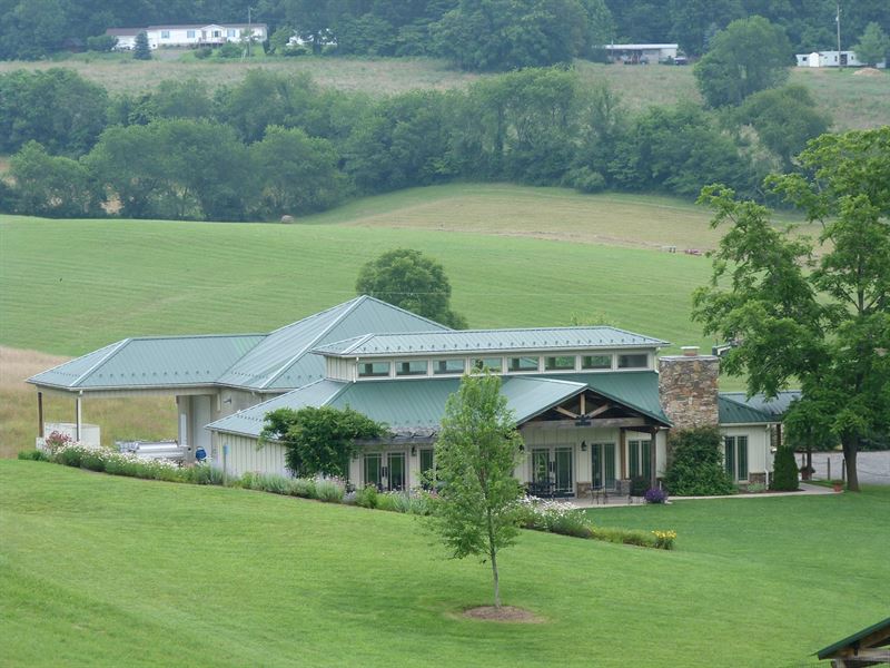 Blue Ridge Mountains, Va, West Wind : Max Meadows : Wythe County : Virginia