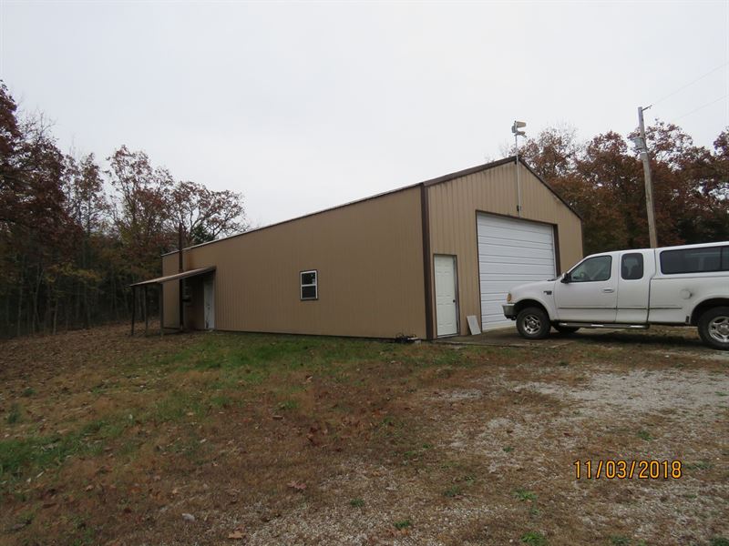 Shop Living Quarters, Land, Douglas, Farm for Sale in Missouri, 181137