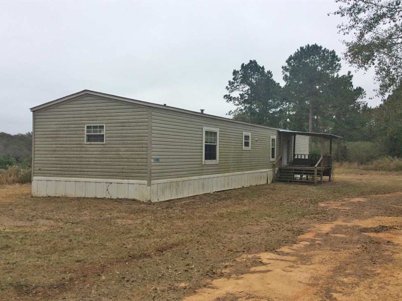 Center Ridge Rd M/H Farm for Sale in Luverne, Crenshaw County