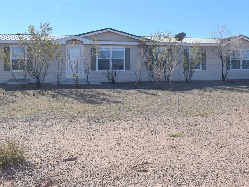 Home For Sale in Deming NM Farm for Sale in Deming, Luna County, New Mexico 183854 farmflip