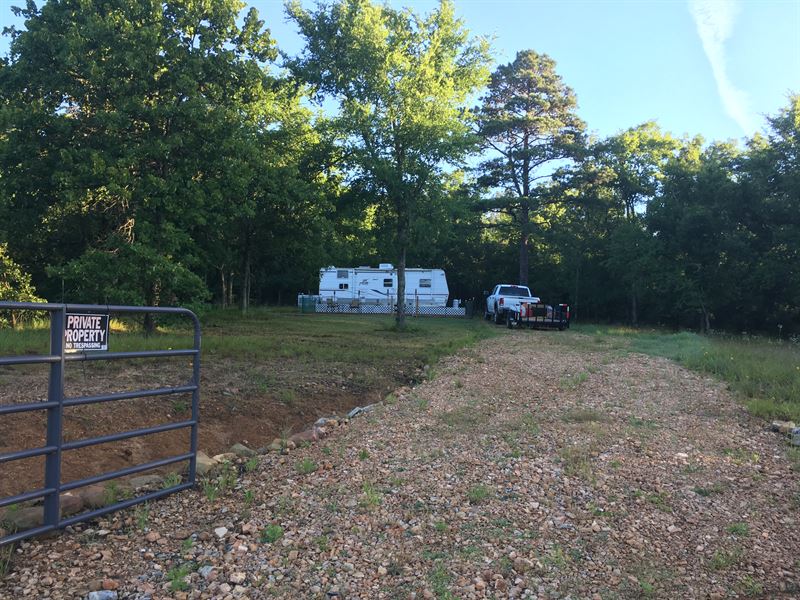 Beautiful Oklahoma Mountain Land : Hartshorne : Pittsburg County : Oklahoma