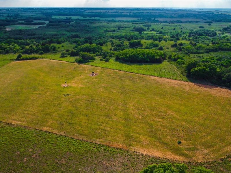 127 Acres Hunting Ranch Wheeler Cou : Shamrock : Wheeler County : Texas