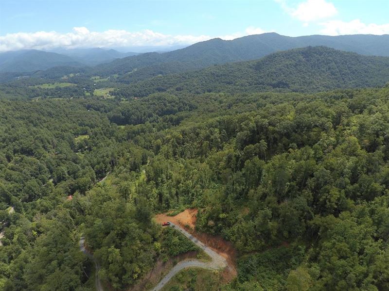 Pressley Creek, 32 Acres Cullowhee, Farm for Sale in North Carolina