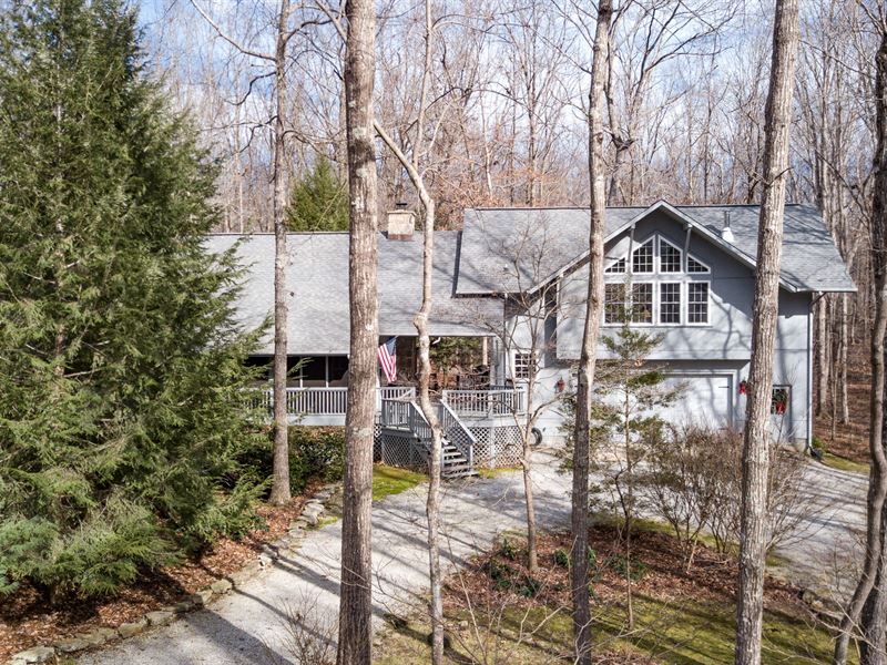 Beautiful Mountain Home Farm for Sale in Monteagle, Marion County