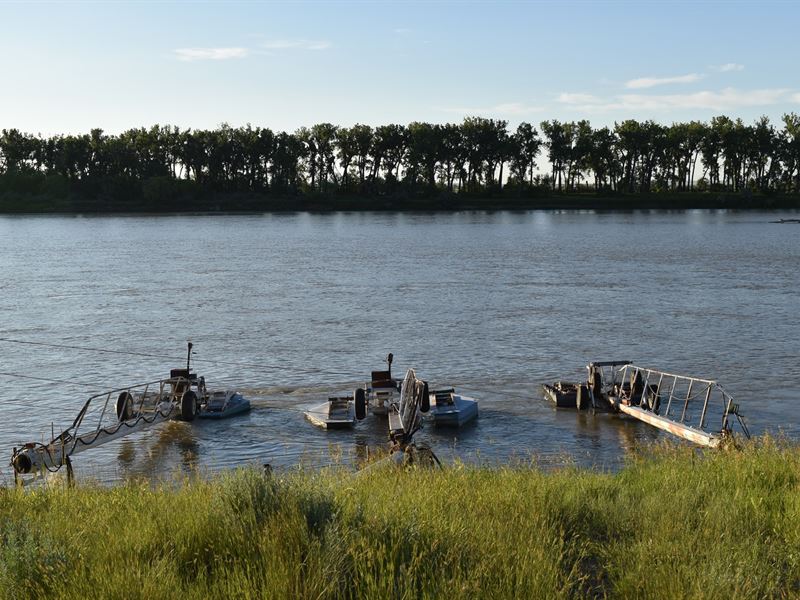 Irrigated Farm Missouri River, Farm for Sale in Montana, 189907 FARMFLIP