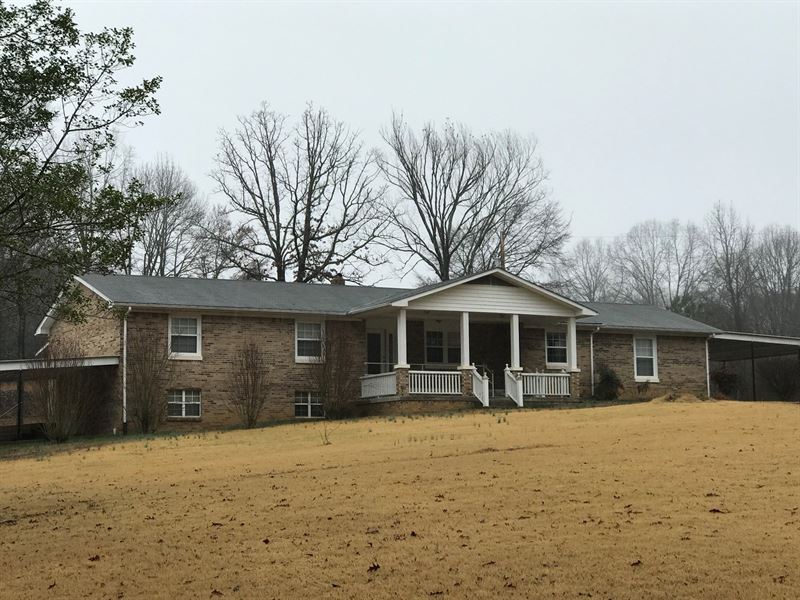 Camden TN Home, Eva Tn, TN River Farm for Sale in Eva, Benton County, Tennessee 189917