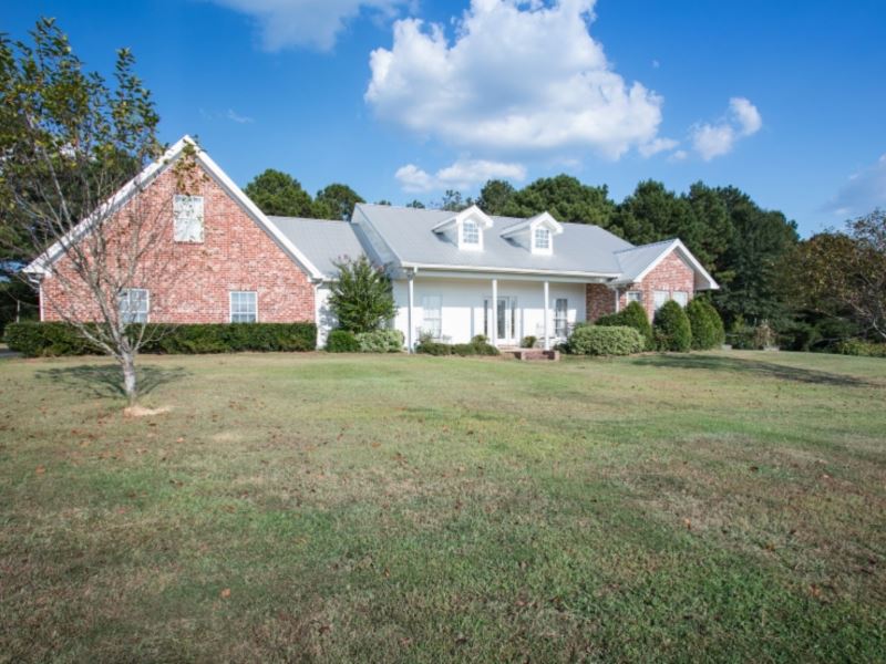 25 Acres with A Home in Rankin Coun, Farm for Sale in Mississippi