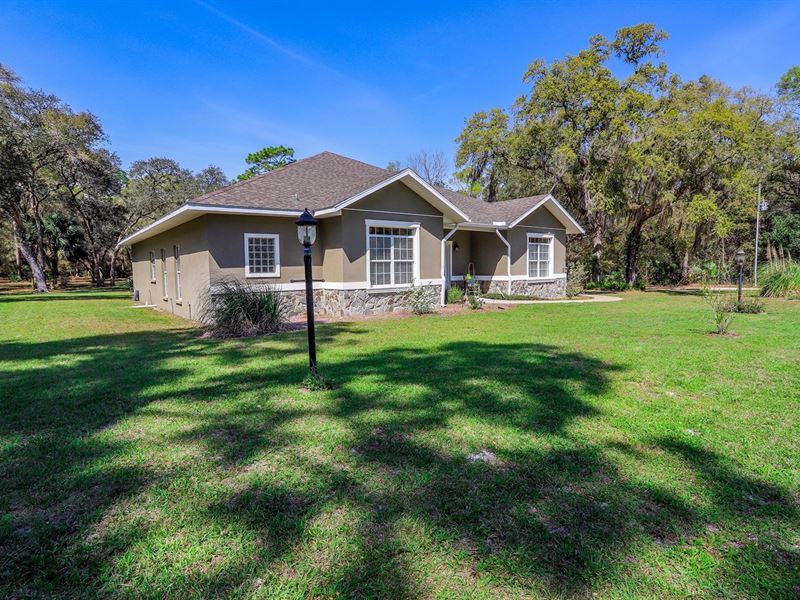 4Br Home Pool, Chiefland, Levy, Farm for Sale in Florida, 192231